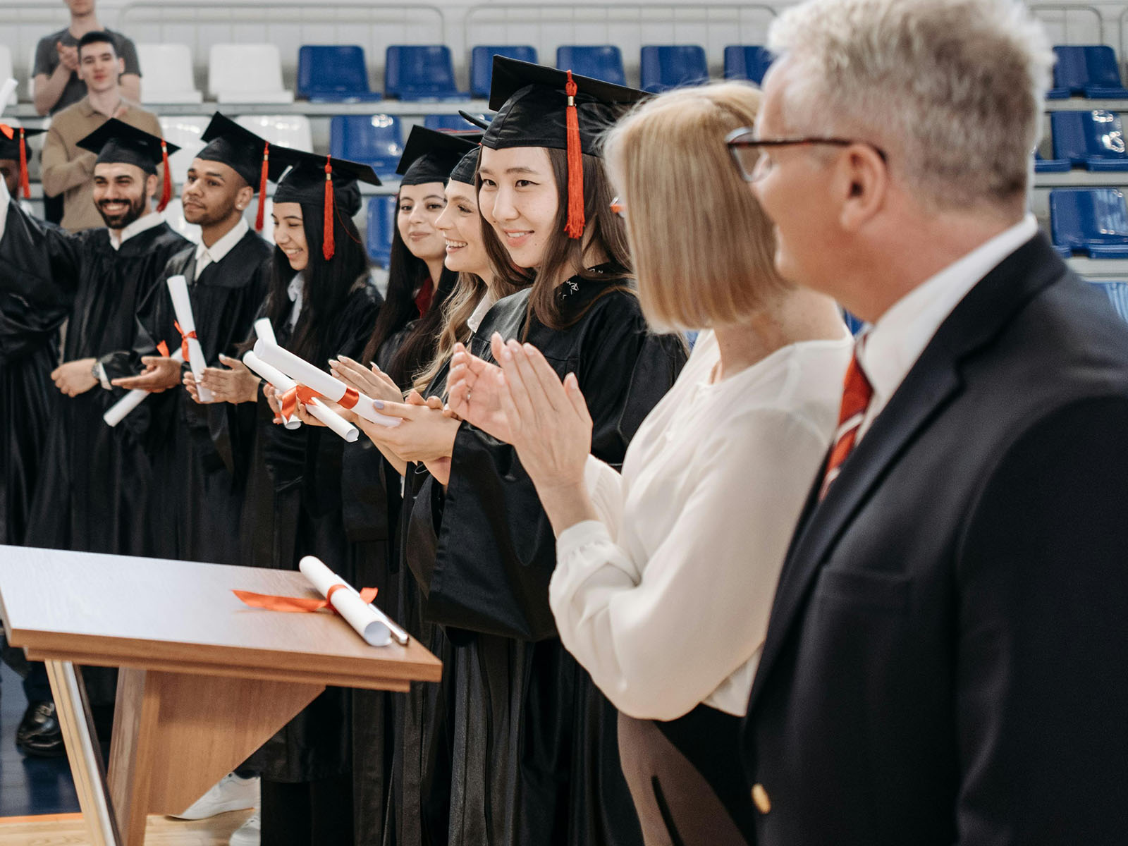 WarrenUC - Private International College Consulting - 10 Things Parents and Students Need to Know About the Application Process - Small group of graduates - Pexels Pavel Danilyuk